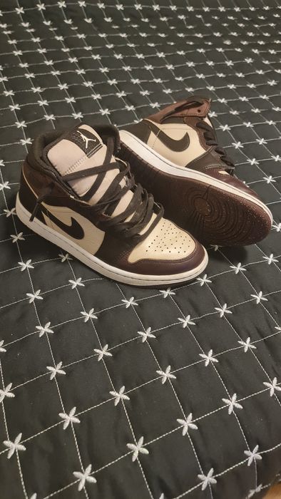 Nike jordans 1 mid SE velvet brown, marime 40
