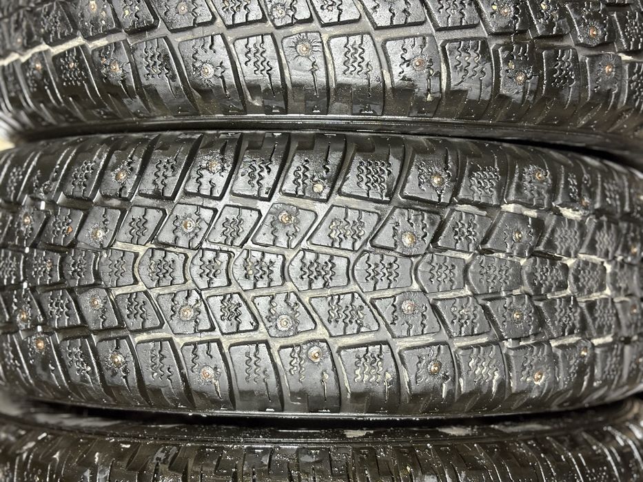 195/70/14 комплект зима шипы