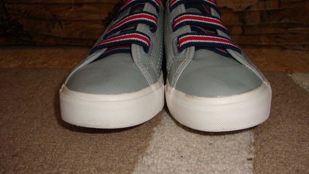 Tenesi albastrii, cu elastic, răcoroși, nr 40