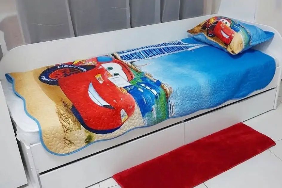 Продам покрывало детское