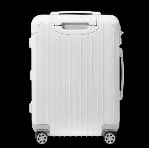 RIMOWA Essential — Gloss White