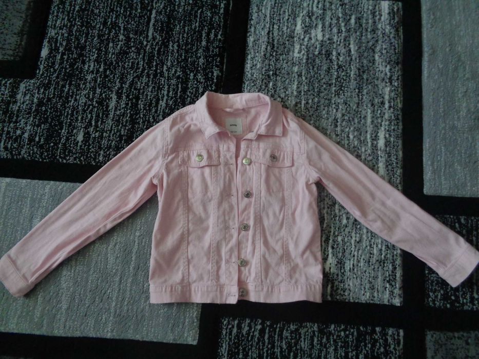 Vand gecuta de blugi pt fetita.