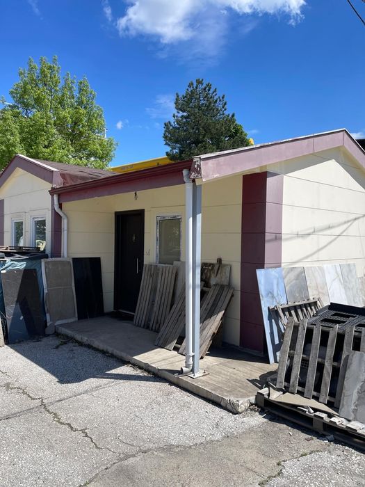 Продава се Къща в София, Военна рампа - 37 кв.м за 324 €/кв.м - Снимка #1