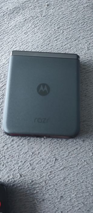 Motorola razr 40 ultra сгъваем