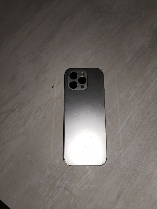 Кнопка лик телефон сотилади