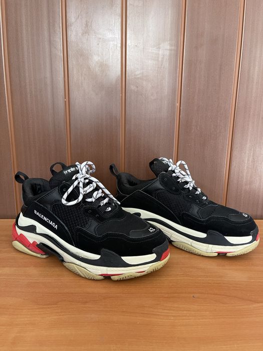 Balenciaga Triple S