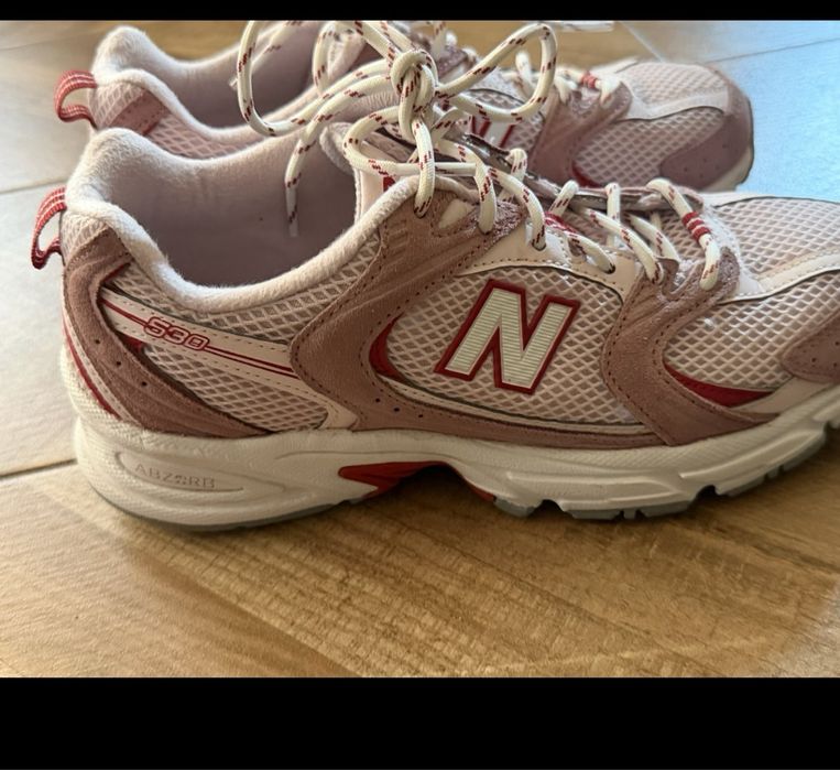 Обувки new balance