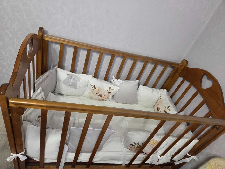 Кроватка детская