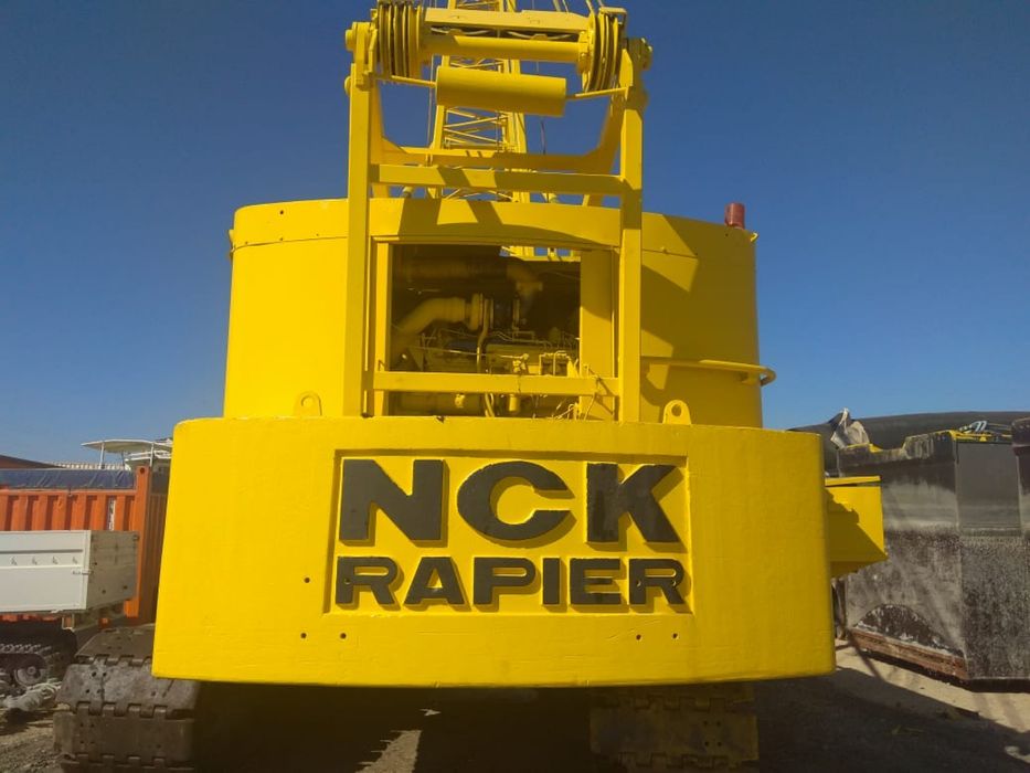 Кран /гусеничный