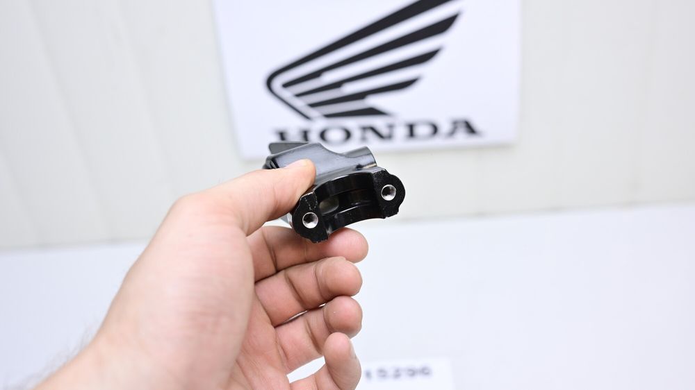 Prindere Suport Maneta Ambreiaj OEM Honda CB500F 2013 - 2023
