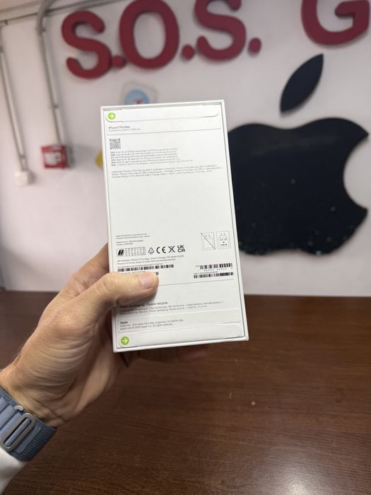 Vand Iphone 17 Pro Max 1 Tb Cosmic Orange Nou(Sigilat)