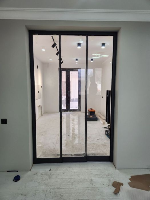 Лофт раздвижные двери 10 мм калёние стекло