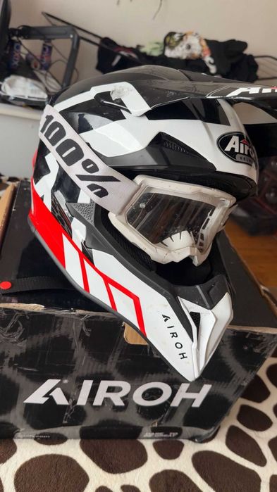 Casca Airoh Rosu/Alb