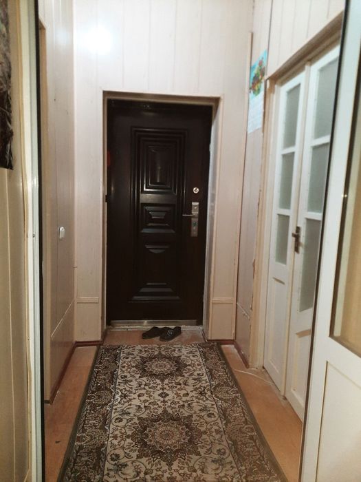 Продаётся квартира в центре Чирчика