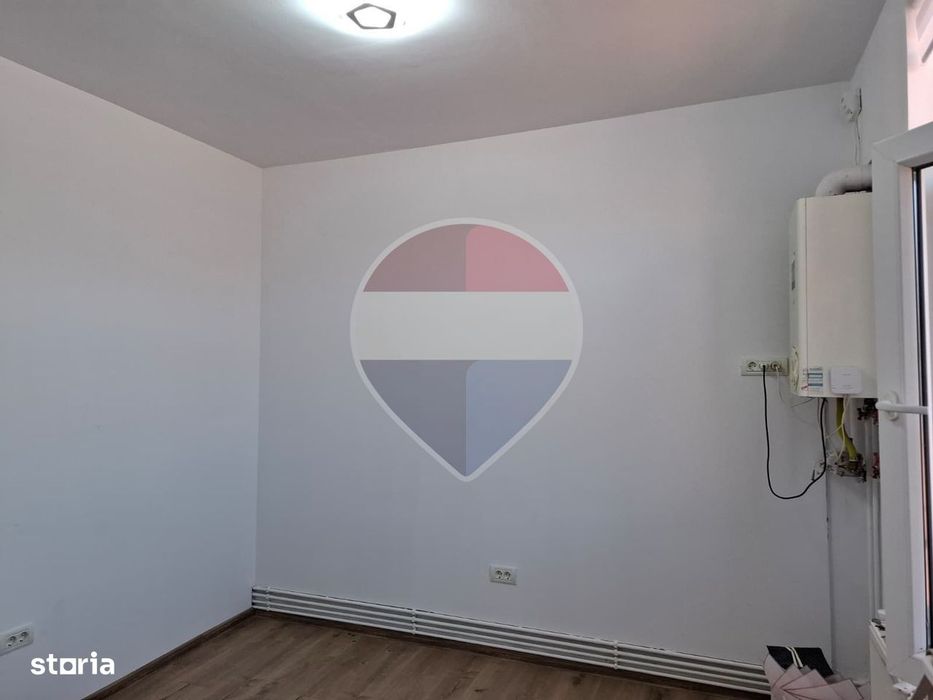 Spațiu comercial de 50mp de închiriat în zona Ultracentral - Vedere 4