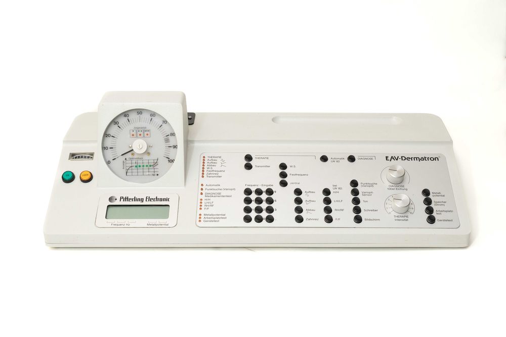 Биорезонансен апарат EAV Dermatron