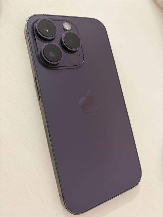 iPhone 14 pro 256gb фиолетовый 65% акб