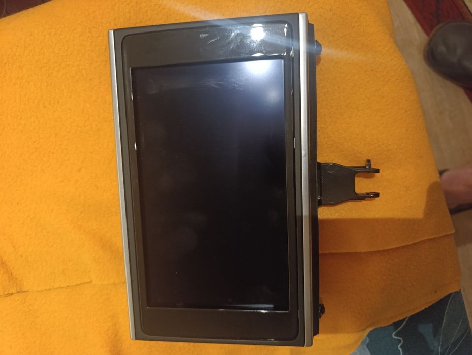 Оригинален mmi дисплей за audi a6 c7