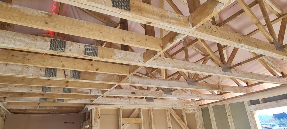 Construim la roșu in Brasov