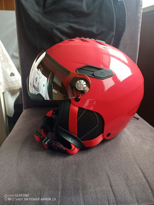 Каска за мотор и ски