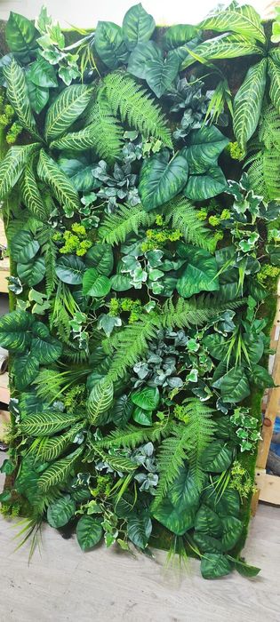 Декоративная стена