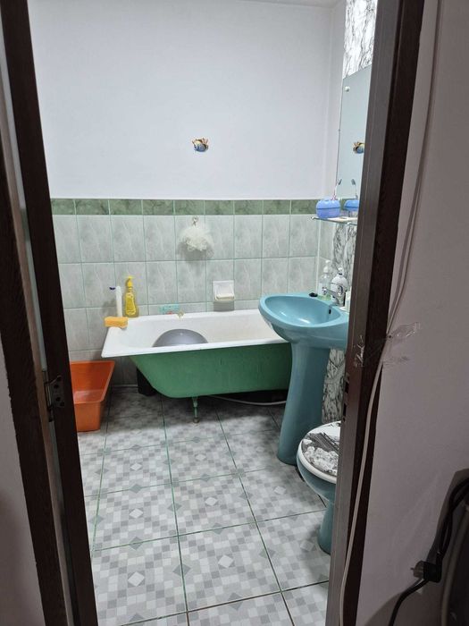 Vând Apartament 2 camere + dependințe