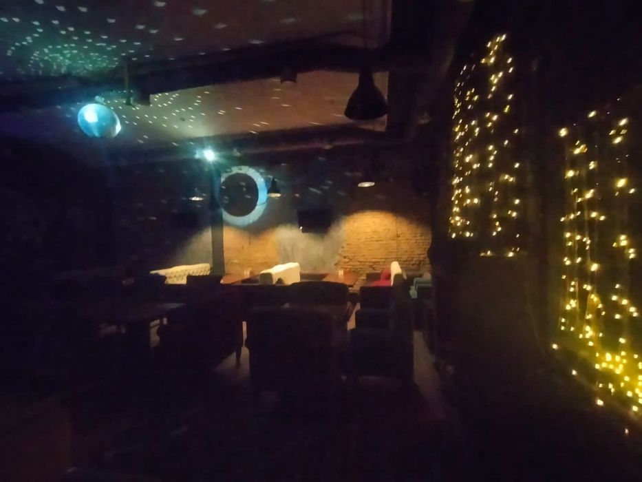 Сдам в аренду ресторан караоке