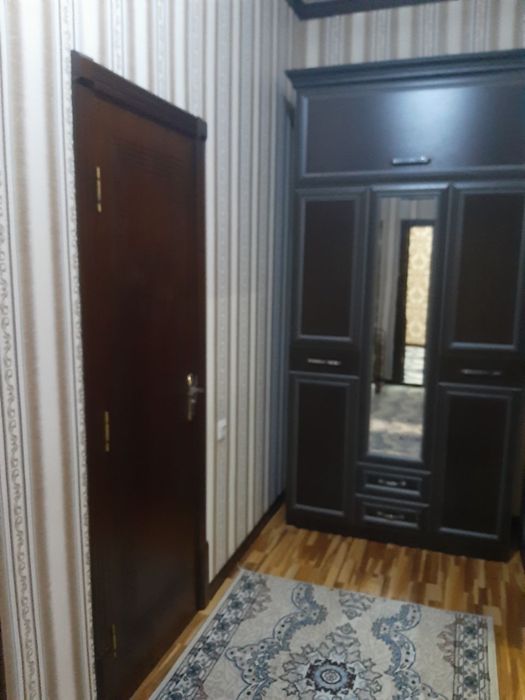 11поликеленика квартира 2этаж 2хоналик иж берилади