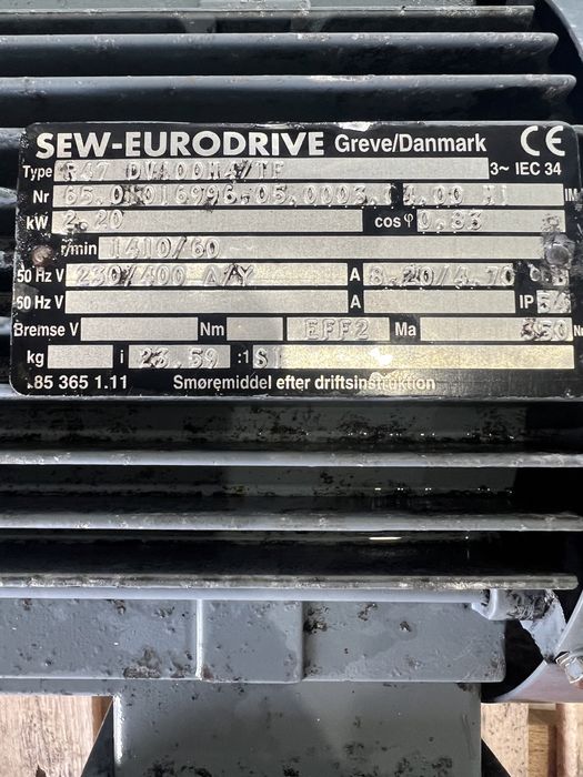 Мотор-редуктор SEW 2.2 kW 60 об