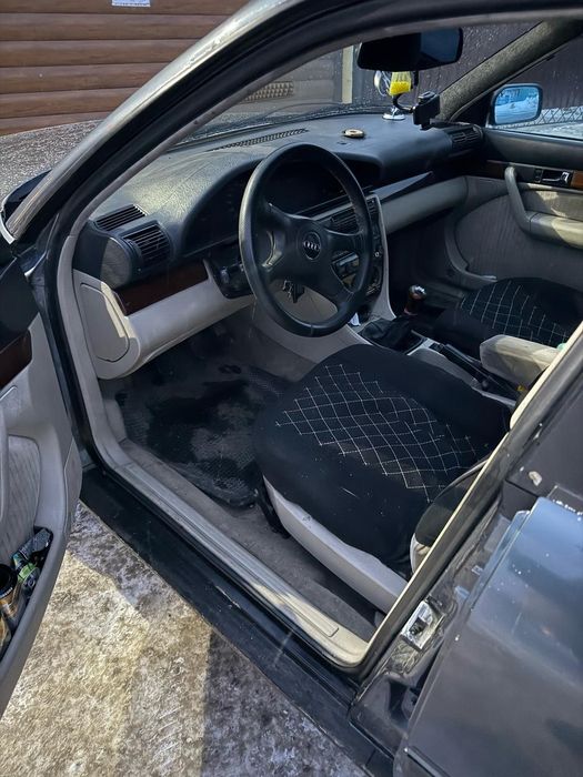 Ауди 100 с4 продам