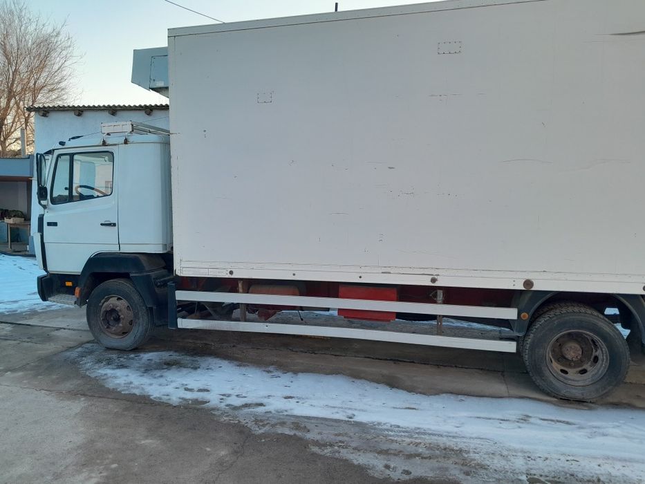 Мерседес с Холодильник