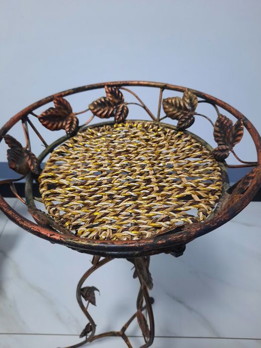 Подставка для цветов