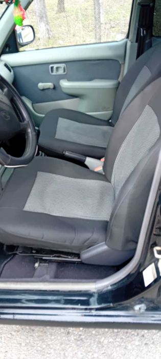 Nissan Micra 1.0, 16 valve, aer conditionat.