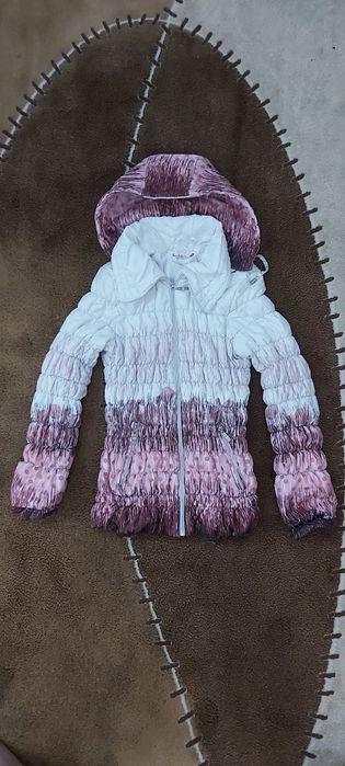 Продам разные подростковые куртки