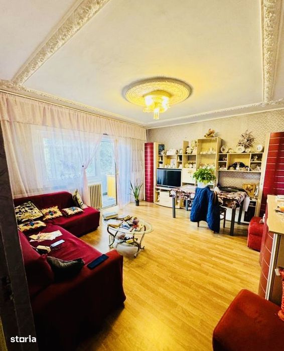Apartament 4 camere decomandat Micalaca