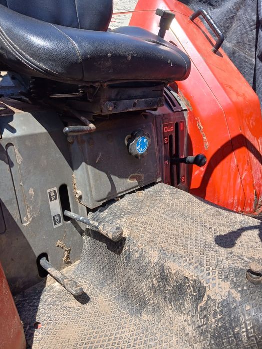 Tractor plus utilaje