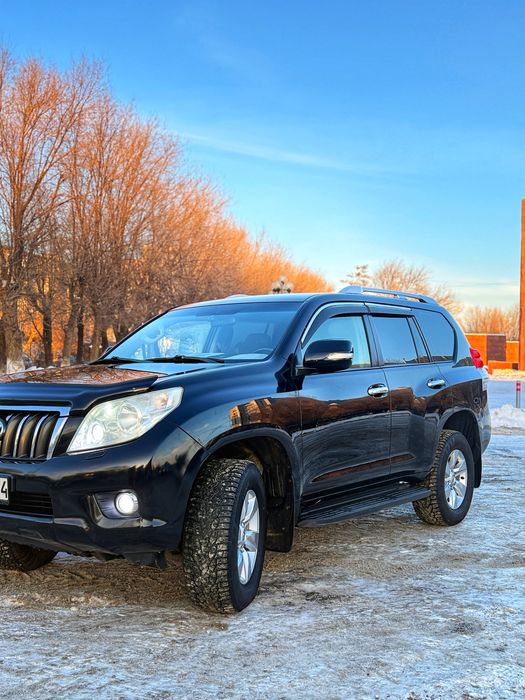 Toyota land cruiser prado