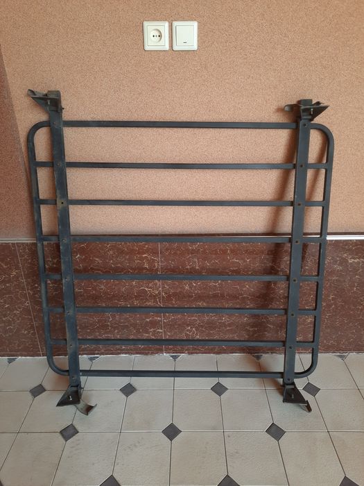 Продаётся багажник для легковых машин