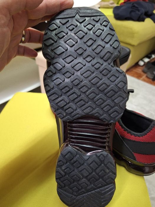 Маратонки 49 номер