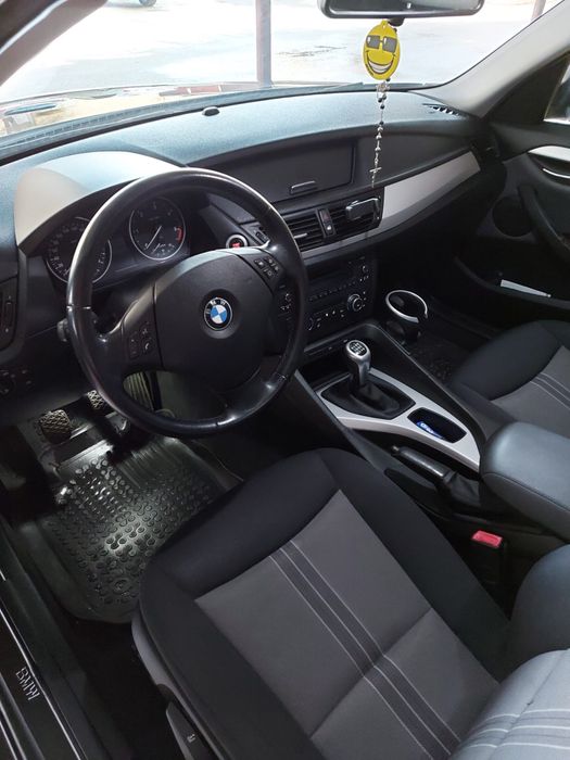 BMW X1 2011 — imagine 3