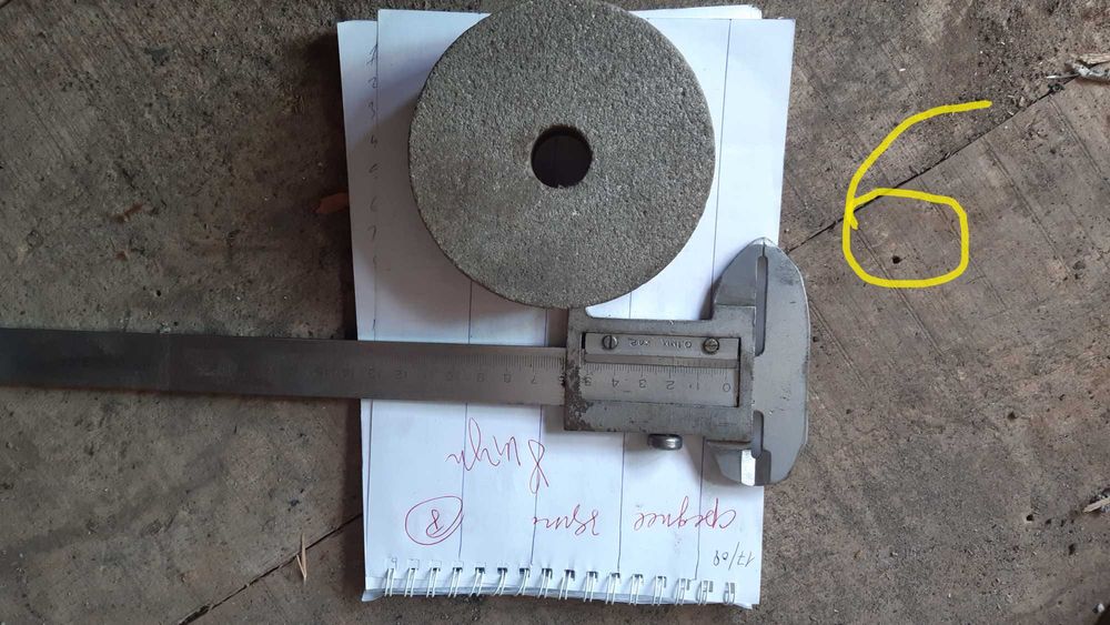 Камни точильные разнозернистые