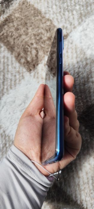 Телефони Huawei P30 Lite