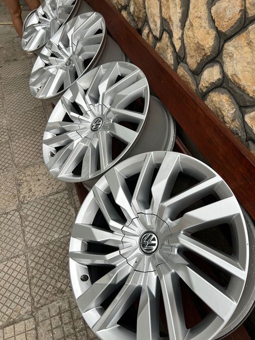 КАТО НОВИ!!! Джанти 19 5х112 Фолксваген Туарег Djanti 19 5x112 VW Touareg Originalni