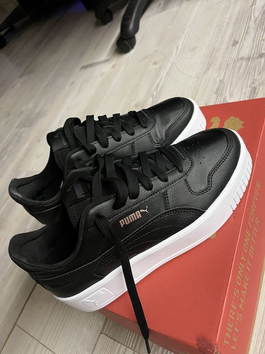 Маратонки на Puma нови!!