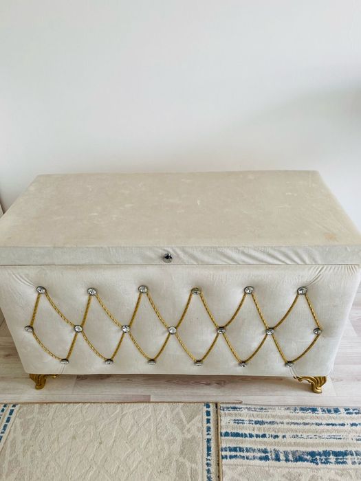 Сандық сатылады