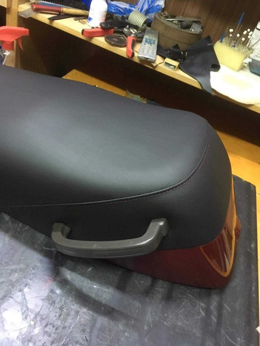 Освежаване на волани(претапициране),седалки за мотори и коли