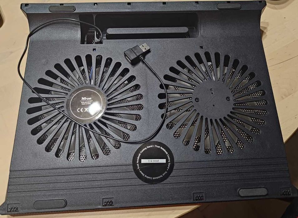 Cooler laptop, suport racire, Trust Azul, 17.3", Negru