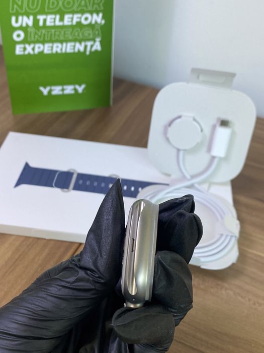 Apple Watch Ultra 3 49 mm, GPS+Cellular, Natural Titanium, Desigilat, Cod produs: 8759