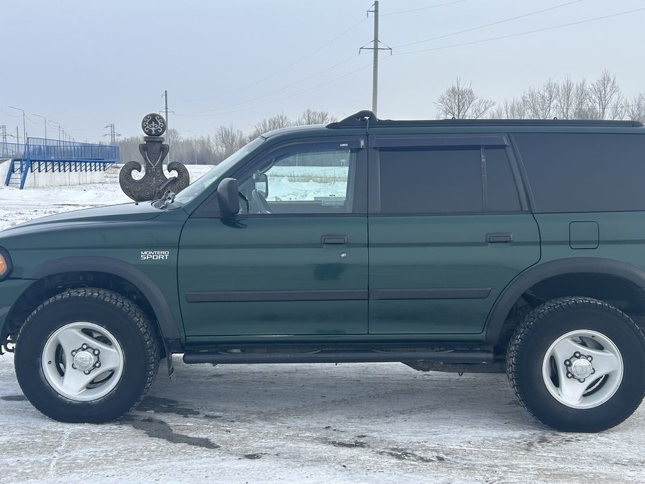 Mitsubishi Montero sport