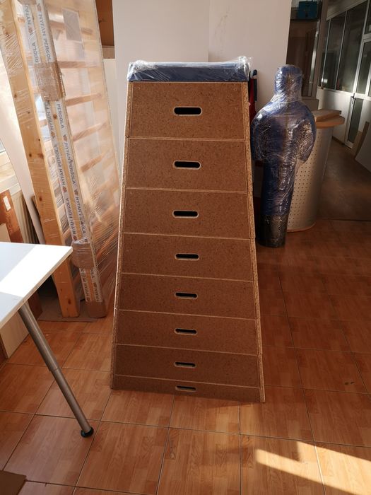 Lada gimnastica trapeizoidala 160 cm cu 8 module din Pal natur